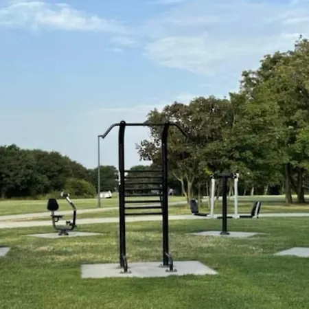 La Mouette C2 150m De La Plage, Terrasse Ensoleillee, Parking Prive Gratuit *