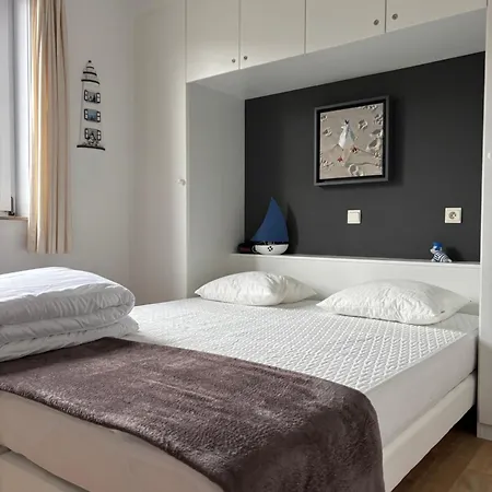 Apartman La Mouette C2 150m De La Plage, Terrasse Ensoleillee, Parking Prive Gratuit Nieuwpoort